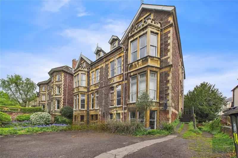 3 Bedroom Apartment to Rent
