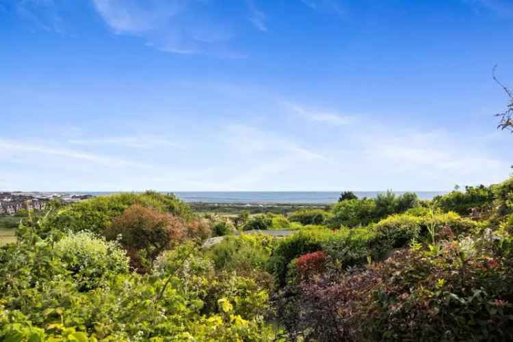 5 Bedroom Detached House Seaford Stunning Sea Views Heated Pool