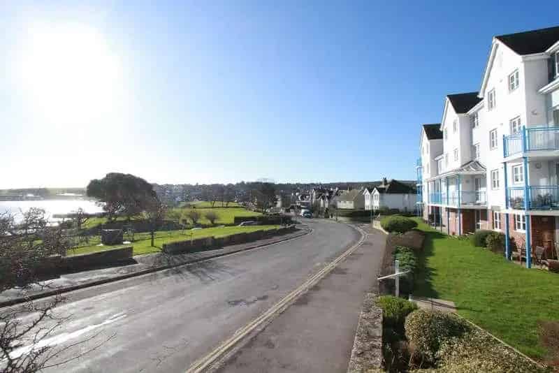 1 bed flat for sale