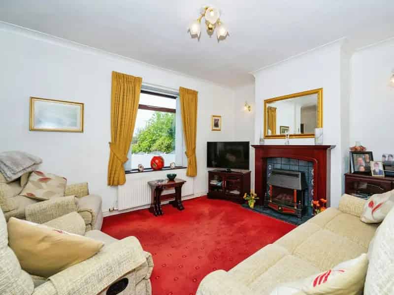 Family Home 3 Reception Rooms 3 Double Bedrooms Large Bathroom Stunning Views