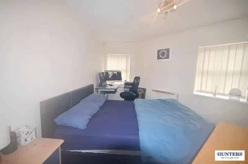 1 Bedroom Flat for Sale - Garage Parking