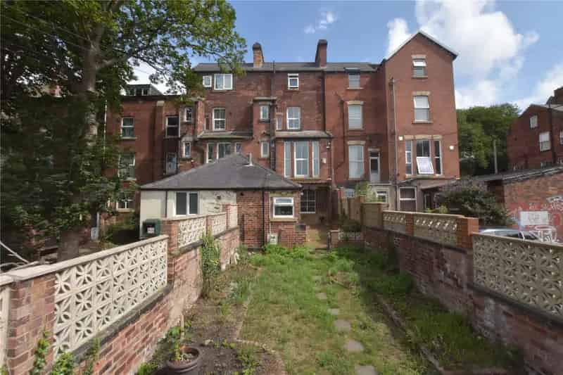 House For Sale , Leeds, England