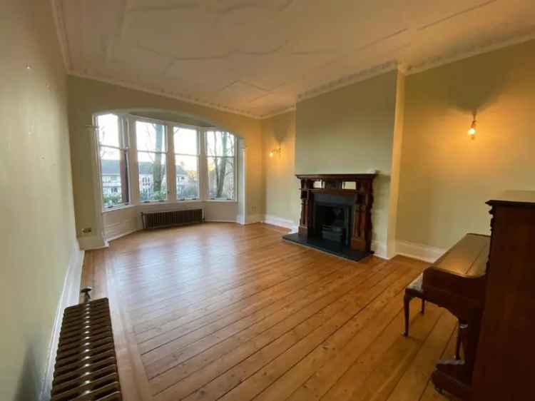 2 Bedroom Flat to Rent in Shawlands Glasgow