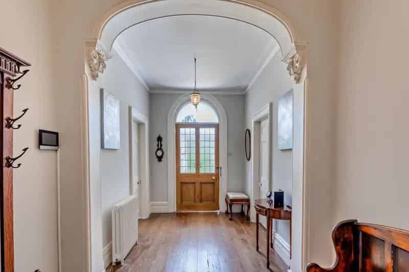 6 Bedroom Detached House for Sale in New Forest