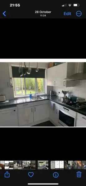 House For Rent in Borough of Runnymede, England