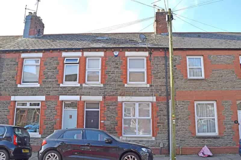 2 Bedroom Terraced House for Sale Near UHW