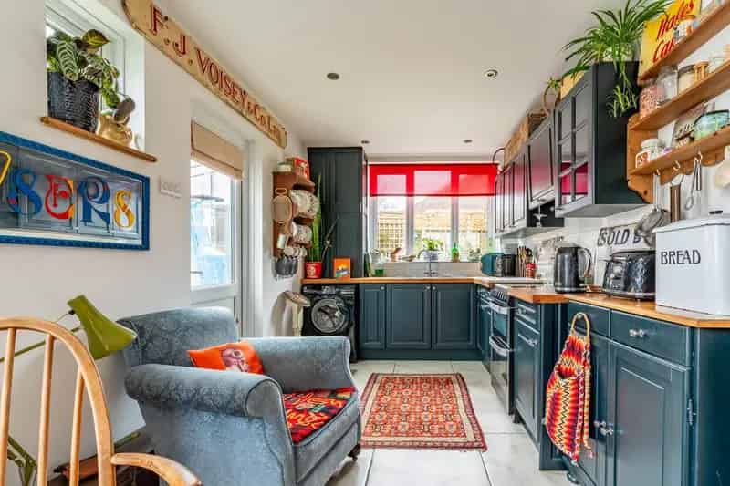 2 Bedroom Detached Bungalow for Sale BS16