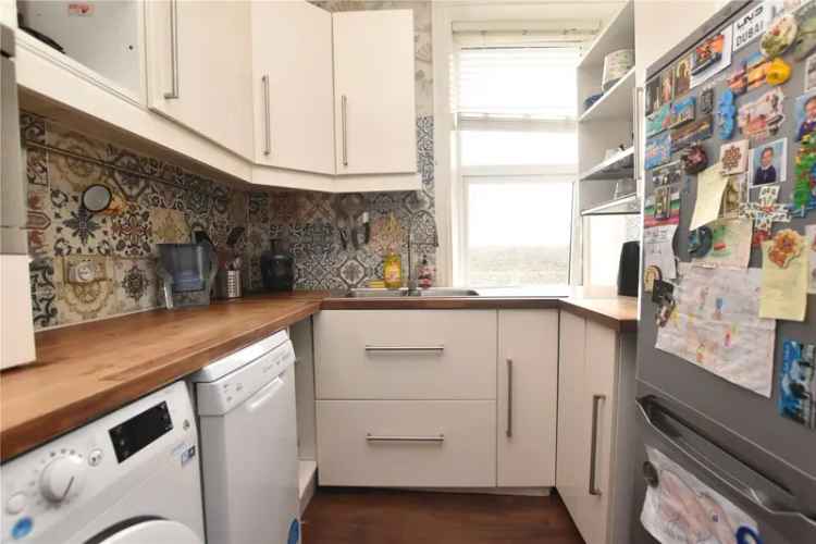 Apartment For Sale in Leeds, England