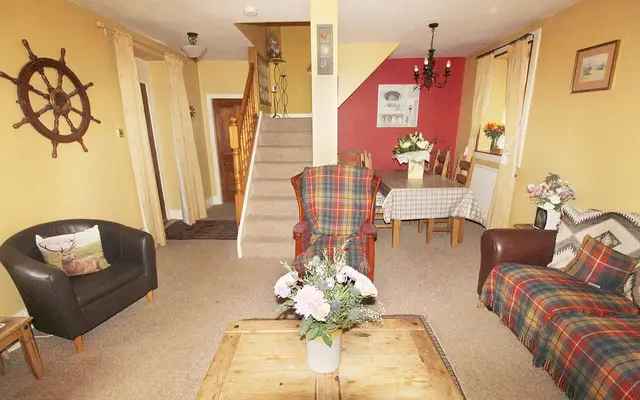 3 Bedroom Semi-Detached House for Sale in Buckie Moray