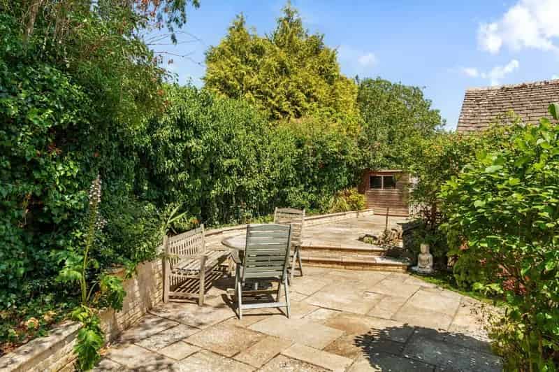 3 Bedroom Detached Bungalow Southam Cheltenham