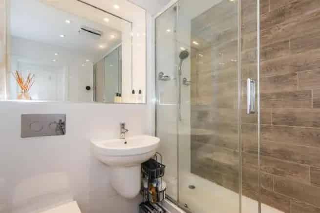 Zero Deposit Apartment Near City Centre Two Parking Spaces