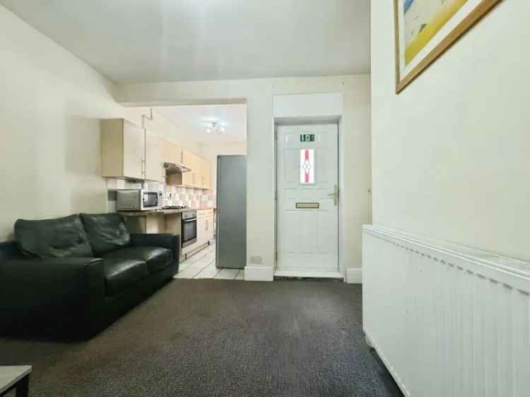 4 Bedroom House To Rent Available 12052025