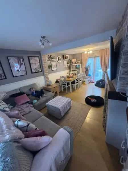 3 Bedroom Semi Detached House Great Garden Rural Village