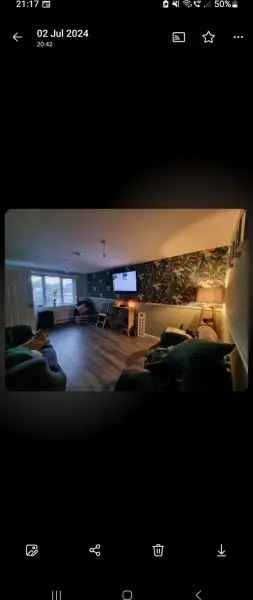 Large 2 Bed House With Driveway And Garden