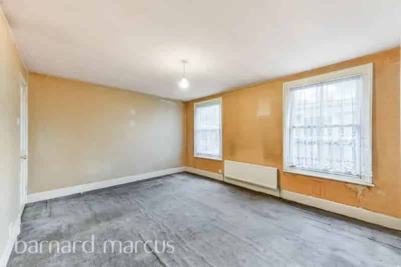 Victorian Cottage Earlsfield - Starter Home Near Station