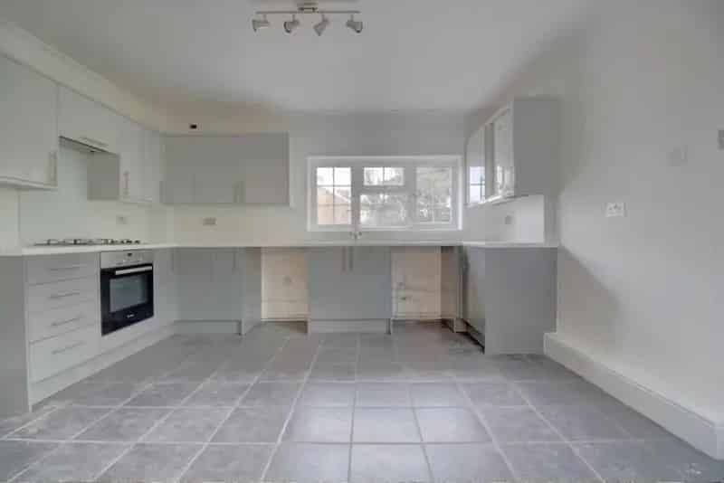 3 Bedroom Semi Detached House for Sale Dover Kent