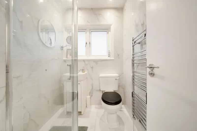Renovated Studio Apartment with Parking