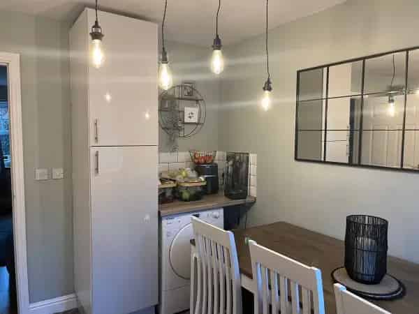 3 Bedroom Semi-Detached House Near Amenities