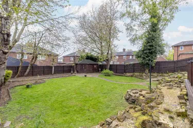 3 Bedroom Detached House to Rent in Leeds