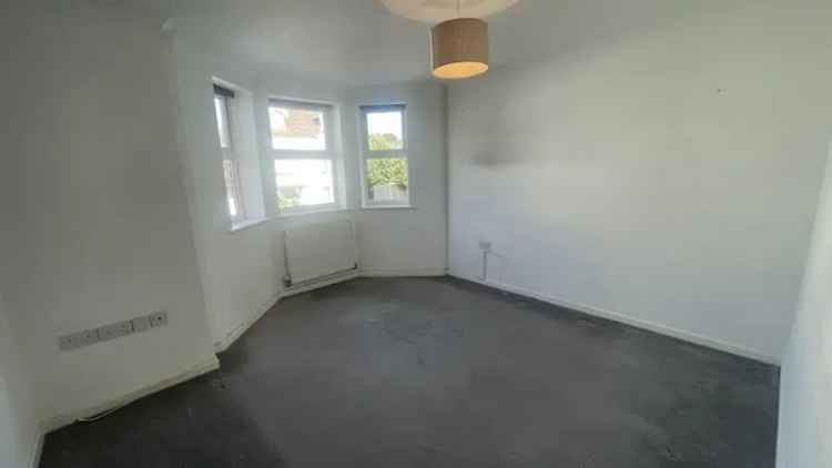 1 Bedroom Flat For Sale Near Bournemouth Beach