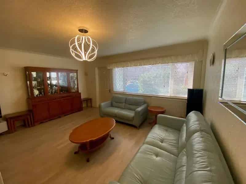 2 Bed Semi Detached House For Sale Chadderton