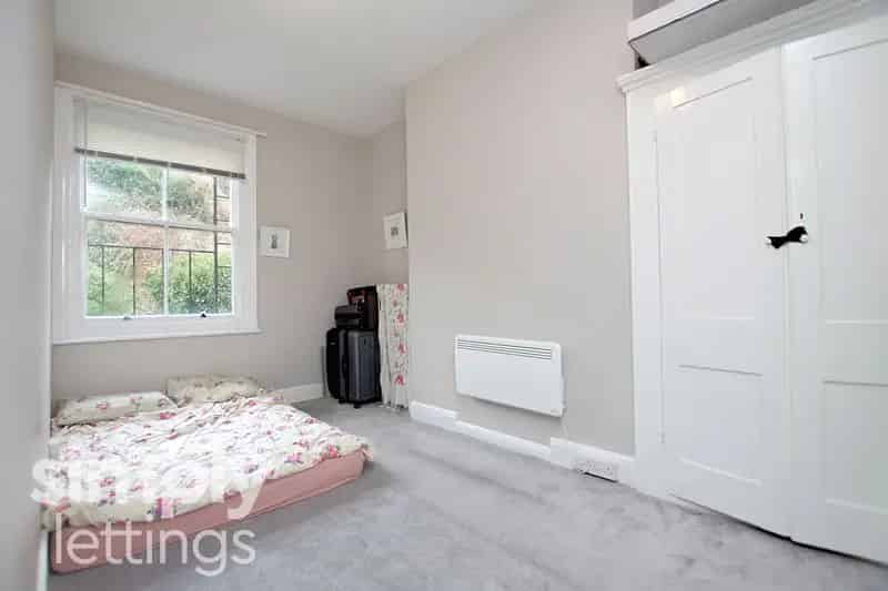1 Bedroom Flat to Rent in Brighton Kemp Town