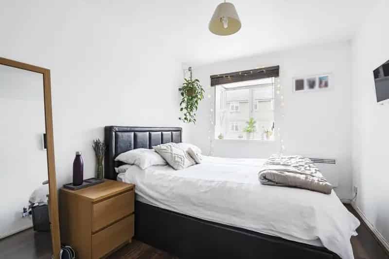 Two Bedroom Apartment Near South Bermondsey Station