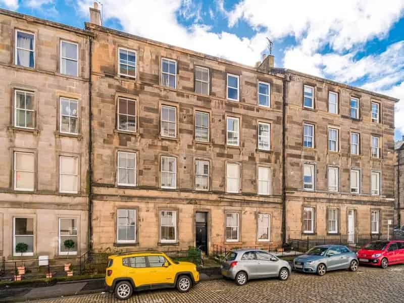 2 Bedroom Flat to Rent