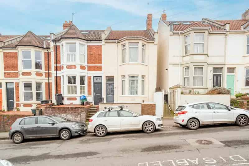3 Bedroom Terraced House for Sale in Bristol Bedminster