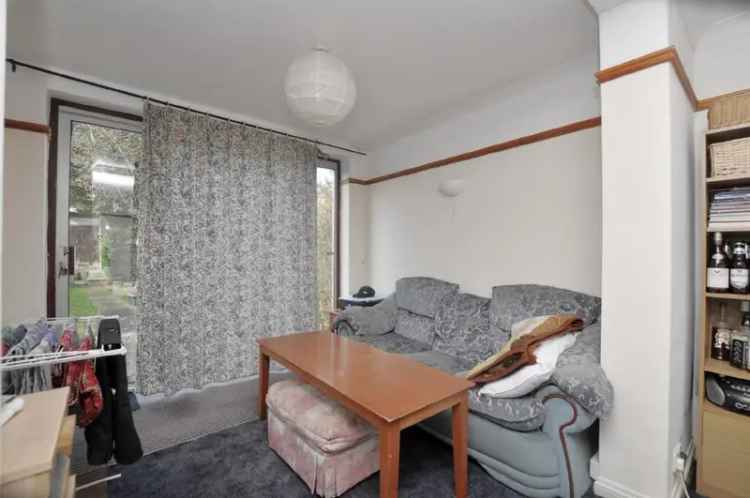 4 bedroom terraced house
