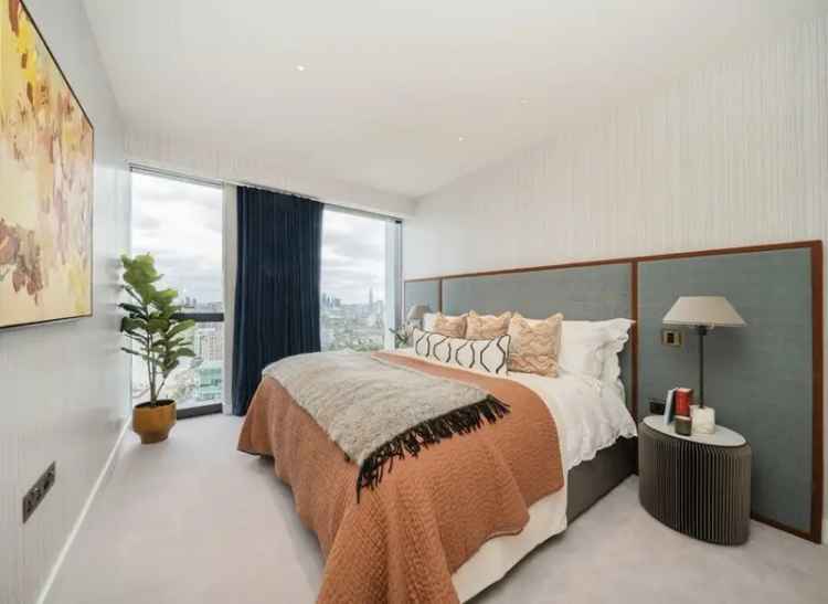 Luxury 2-Bed Apartment with Thames Views Near Vauxhall