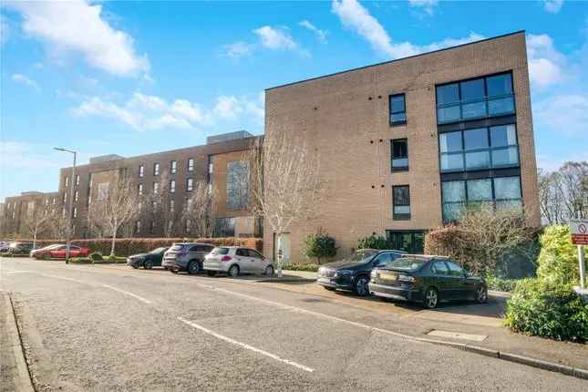 Luxury First Floor Apartment for Sale in Haggs Gate Glasgow