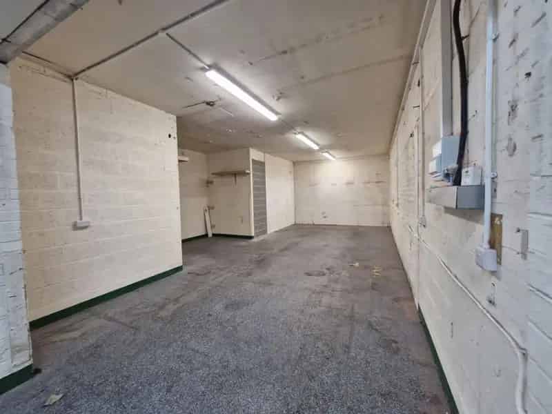 Workshop Warehouse Unit To Let Doncaster 88 Sq M