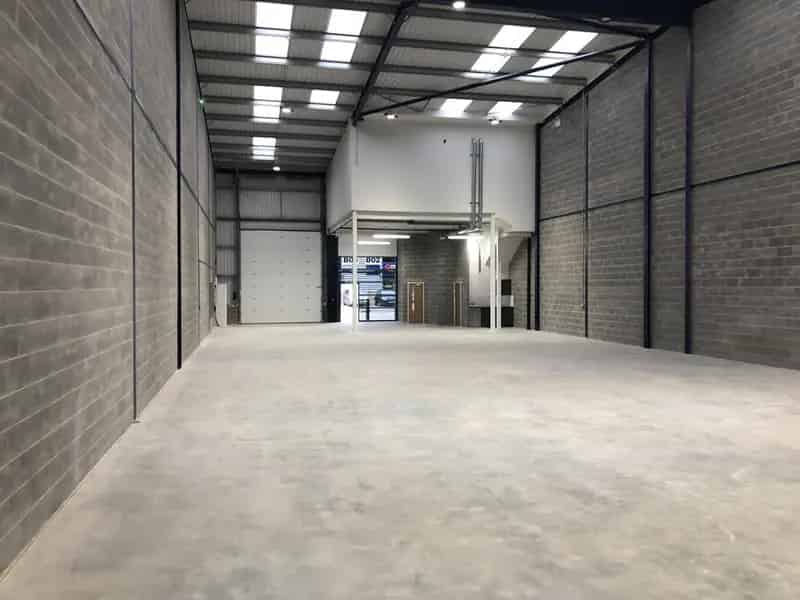 Unit D10 Leyton Industrial Village Modern Unit with Loading Area and Rail Links