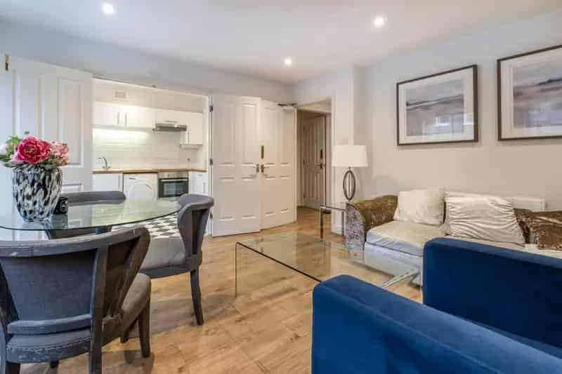 2 Bedroom Apartment Marylebone Central London May 2025