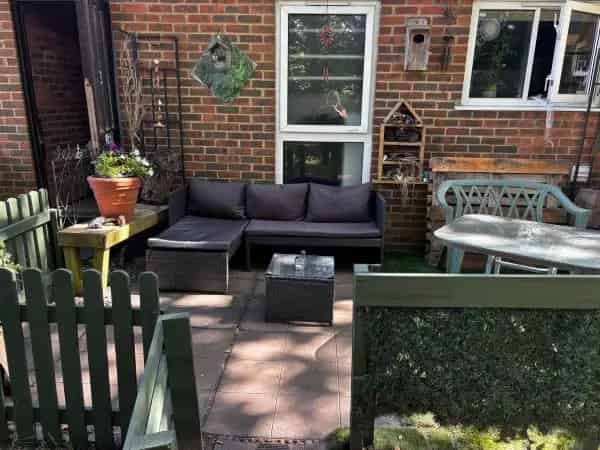 Large 2 Bedroom Apartment