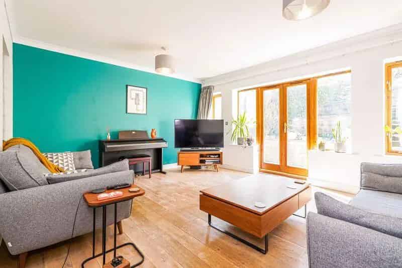 3 Bedroom Terrace House For Sale - Ideal for First Time Buyers