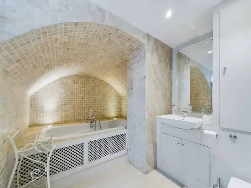2 bedroom  Flat for sale, London, SW1V
