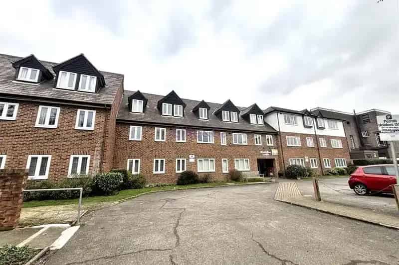 1 Bedroom Retirement Flat Beckenham High Street