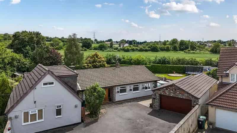 4 Bedroom Detached Bungalow for Sale