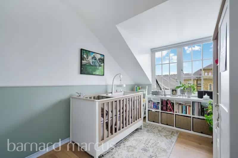 Flat For Rent , London, England