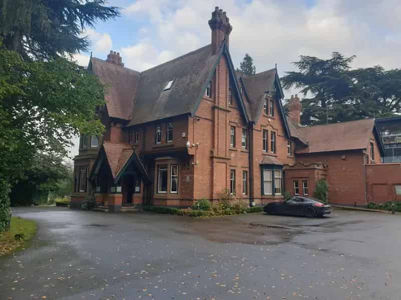Office Suites To Let 159-890 sq ft All Inclusive Rent