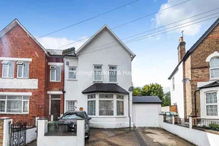 House For Sale in London, England