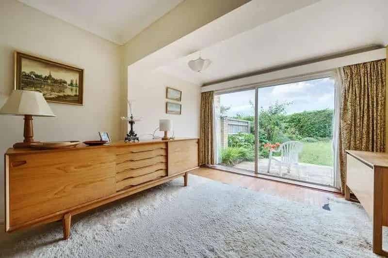 3 Bed House For Sale - Family Home with Garage and Garden