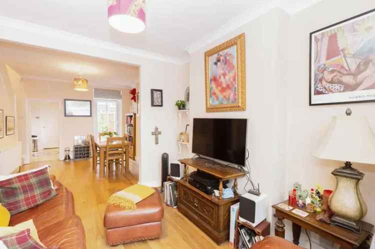 2 Bedroom End Terrace House for Sale London E13