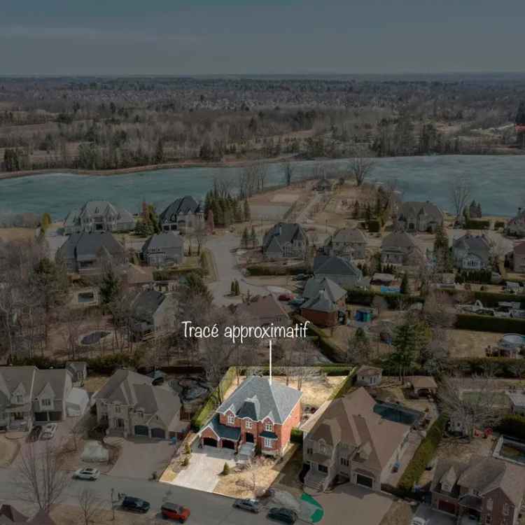 5 Bedroom House for Sale in Blainville-sur-le-Lac