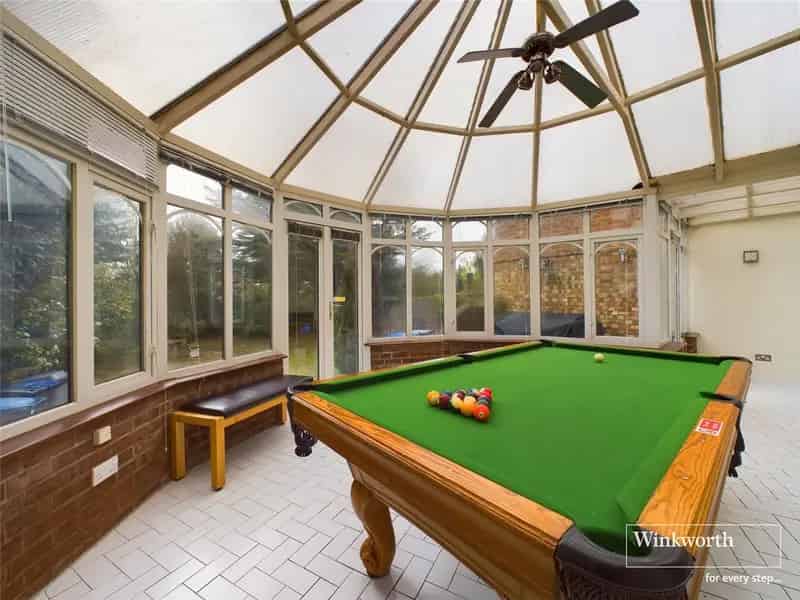 3 Bedroom House Edgware Redevelopment Potential