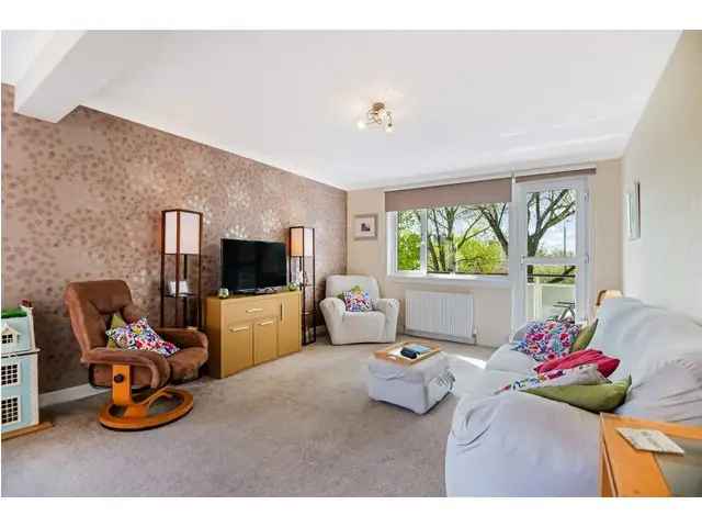 3 Bedroom Luxury Apartment For Sale