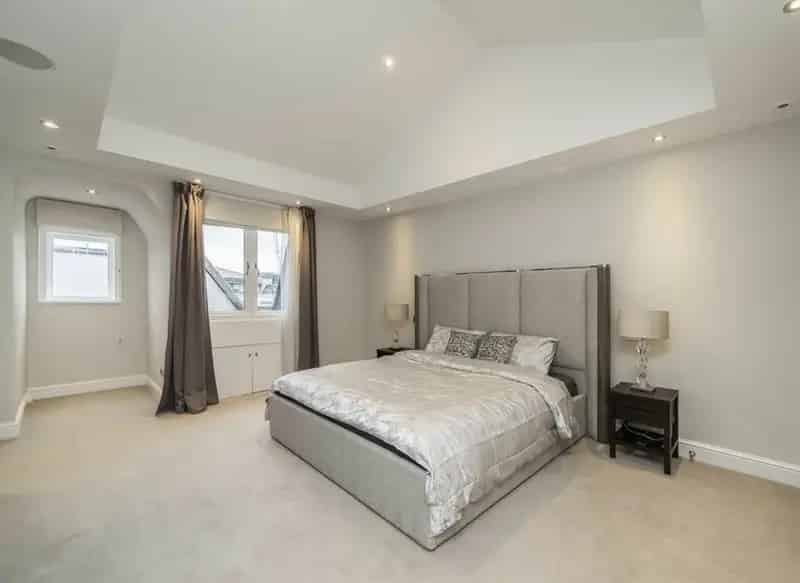Three Double Bedroom Penthouse Apartment Mayfair