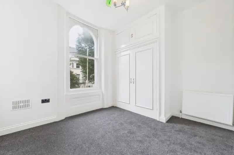 1 Bedroom Flat To Rent Available 11082025